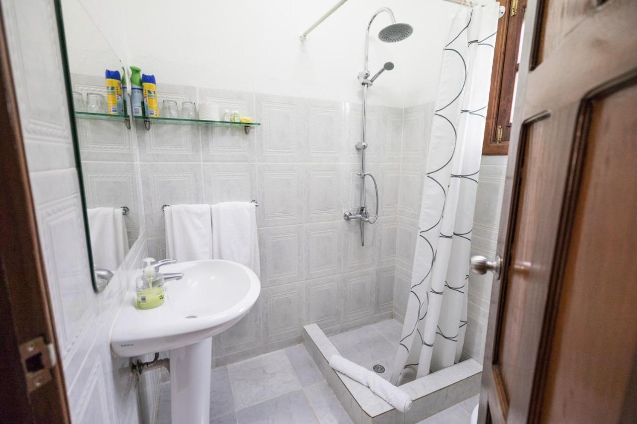 Hotel Praia Сао Томе Екстериор снимка